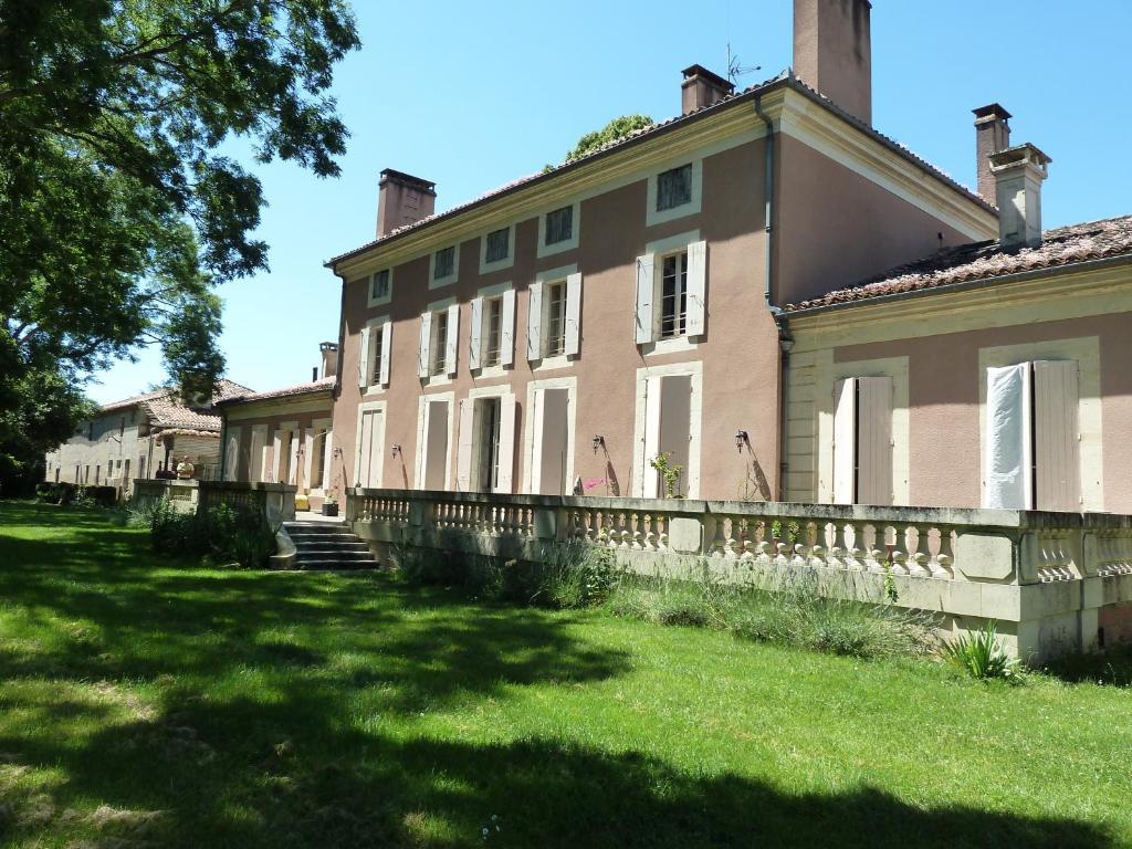 Chateau De Lacaze Bed & Breakfast Lagarrigue  Bilik gambar